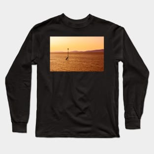 Beautiful sunset on the beach in northern England Long Sleeve T-Shirt